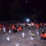 Tak Pakai Masker, Warga Malam-malam Dihukum Doa di Kuburan Korban Covid-19