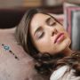 Gak Perlu Dumolid, Cuma 10 Detik Kamu Bisa Auto Tidur Nyenyak