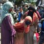 Terombang-ambing 7 Bulan di Laut, 295 Imigran Rohingya Terdampar di Aceh