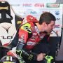 Incar Kursi Aprilia, Cal Crutchlow Harus Menunggu hingga Oktober