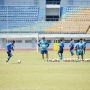 Menanti Kejelasan Kompetisi, Persib Bandung Hanya Latihan Tiga Kali Sepekan