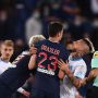 Detik-detik Adu Jotos Pemain PSG dengan Pemain Marseille