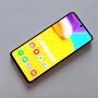 Samsung Galaxy A72 Bawa Baterai 5.000mAh dan Pengisi Daya 25W