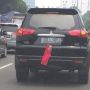 Mitsubishi Pajero Pakai Plat Merah Palsu Jadi Sorotan, Lumrah Nggak Nih?