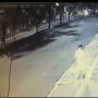 Terekam CCTV, Asyik Main HP, Seorang Pria Jadi Korban Begal di Kemayoran