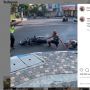 Naik Motor Ugal-ugalan Tanpa Helm, Ketemu Polisi Langsung Lempar Motornya