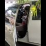 Terciduk Makan saat Aksi Mogok Makan, Demonstran Ini Bikin Publik Bengong