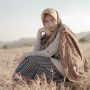 7 Bahan Hijab Anti Letoy, Gampang Dibentuk dan Awet Rapinya