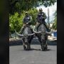 Bukan Bajak Sawah, Petugas Polisi di Brasil Tunggangi Kerbau saat Patroli
