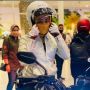 Naik Motor, Warganet Malah Salfok dengan Gantungan Kunci Istri Ridwan Kamil