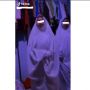 Viral Video Wanita Melecehkan Salat, Publik Murka!