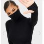 Biar Nggak Kelupaan, Brand Ini Kombinasikan Dress dan Masker menjadi Satu