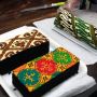 Kue Bolu Bermotif Batik
