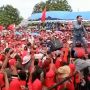 Viral Kampanye Buat Kerumunan, Warganet: yang Nggak Boleh Tukang Angkringan