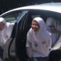 Viral 13 Anak SMA Naik Mobil Berukuran Kecil, Warganet Geleng-geleng Kepala