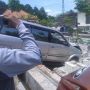 Ngeluh Pusing, Sopir Tewas Setelah Mobil Oleng Belok Terperosok ke Kuburan