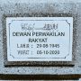 Kaum Rebahan Sampai Bangkit, Ini 7 Meme Kocak yang Menohok DPR RI
