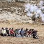 Warga Palestina Ditembaki Gas Air Mata saat Sedang Shalat