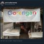 Pakai Font Tulisan Google, Spanduk Gorengan di Yogyakarta Ini Jadi Sorotan