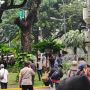 Bentrok di Kebon Sirih, Massa Aksi 1310 Lempari Polisi Pakai Petasan