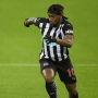 Newcastle United Amankan Servis Allan Saint-Maximin hingga 2026