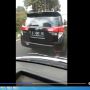 Video Innova Halangi Laju Ambulance di Mojokerto, Seperti 'Ngajak Balapan'