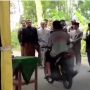 Viral Motor Yamaha 2 Tak Nyelonong ke Upacara Pernikahan, Gereget Abis!