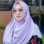 Kerap Bepergian Naik Pesawat, Ini Cara Okie Agustina Hindari Covid-19
