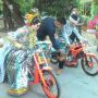 Viral Pengantin Naik Motor Drage Race, Publik: Sakinah, Mawadah, Wagaspol