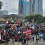 Hanya Bisa Bertemu Perwakilan Jokowi, Massa Buruh: Jelas Kami Tidak Puas!