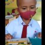 Viral Video Lucu Kepolosan Anak SD, Disuruh Jaga Jarak Sampai ke Tulisannya