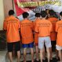 Polisi Bekuk 7 Anggota Geng Motor yang Bawa Sajam Serang Kampung Cemplang