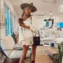 Asyik Makan sampai Bikin Pesawat Terlambat, Model Ini Tuai Kontroversi