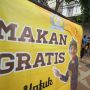 Pria Ini Bagikan 100 Porsi Makanan Gratis Tiap Hari di Surabaya