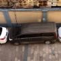 Skill Tingkat Dewa, Cara Pemobil Keluar dari Parkiran Patut Diacungi Jempol