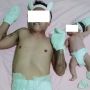 Viral Foto saat Bayi Diasuh Oleh Ayahnya, Beginilah Jadinya