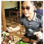 Nostalgia, Begini Curhat Gus Miftah Pernah Nangis Saat Makan Steak