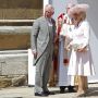 Dukung Sustainable Fashion, Pangeran Charles Tak Malu Kenakan Jas Lama