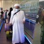 Habib Rizieq Shihab Tiba, Petugas Bandara Ramai-ramai Lantunkan Sholawat