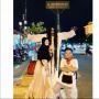 Berkunjung ke Malioboro Bareng Adiknya, Via Vallen Foto Bareng Kuntilanang