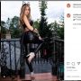 Ukuran Payudara Terlalu Besar, Model Ini Habis Rp 28 Juta demi Permak Baju