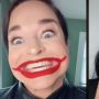 Sosok Wanita dengan Mulut Super Lebar, Jadi Viral Meski Sempat Nggak Pede