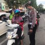 Polda Aceh Bagikan Masker dalam Peringatan Hari Pahlawan Nasional