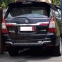 Viral Mobil Pelat Merah Jadi Sorotan, Parkir di Pinggir Jalan Pakai Tenda