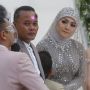 Repotnya Sule dan Nathalie Holscher Pergi Honeymoon Ajak 30 Orang, Seru!