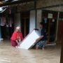Banjir 1,5 Meter, 50 Kepala Keluarga Mengungsi