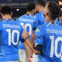 Kala 11 Pemain Napoli Kompak Gunakan Seragam Nomor 10 Maradona