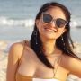 Foto Marshanda Pakai Bikini di Pantai, Perutnya Bikin Netizen Tak Berkedip