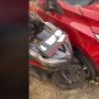 Viral Mobil Parkir di Depan Rumah Orang, Pemilik Rumah: Nggak Jantan Kau!