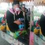 Unik! Wisudawan Naik Odong-odong, Videonya Bikin Warganet Ngakak